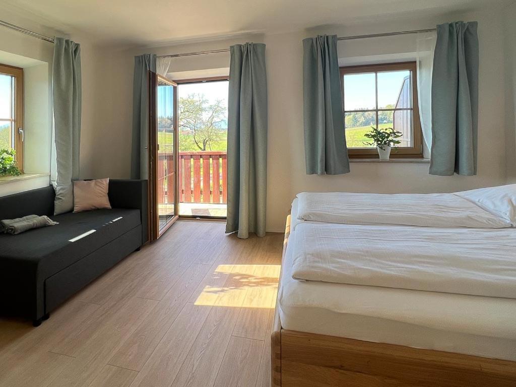 Loisenhof Apartment *